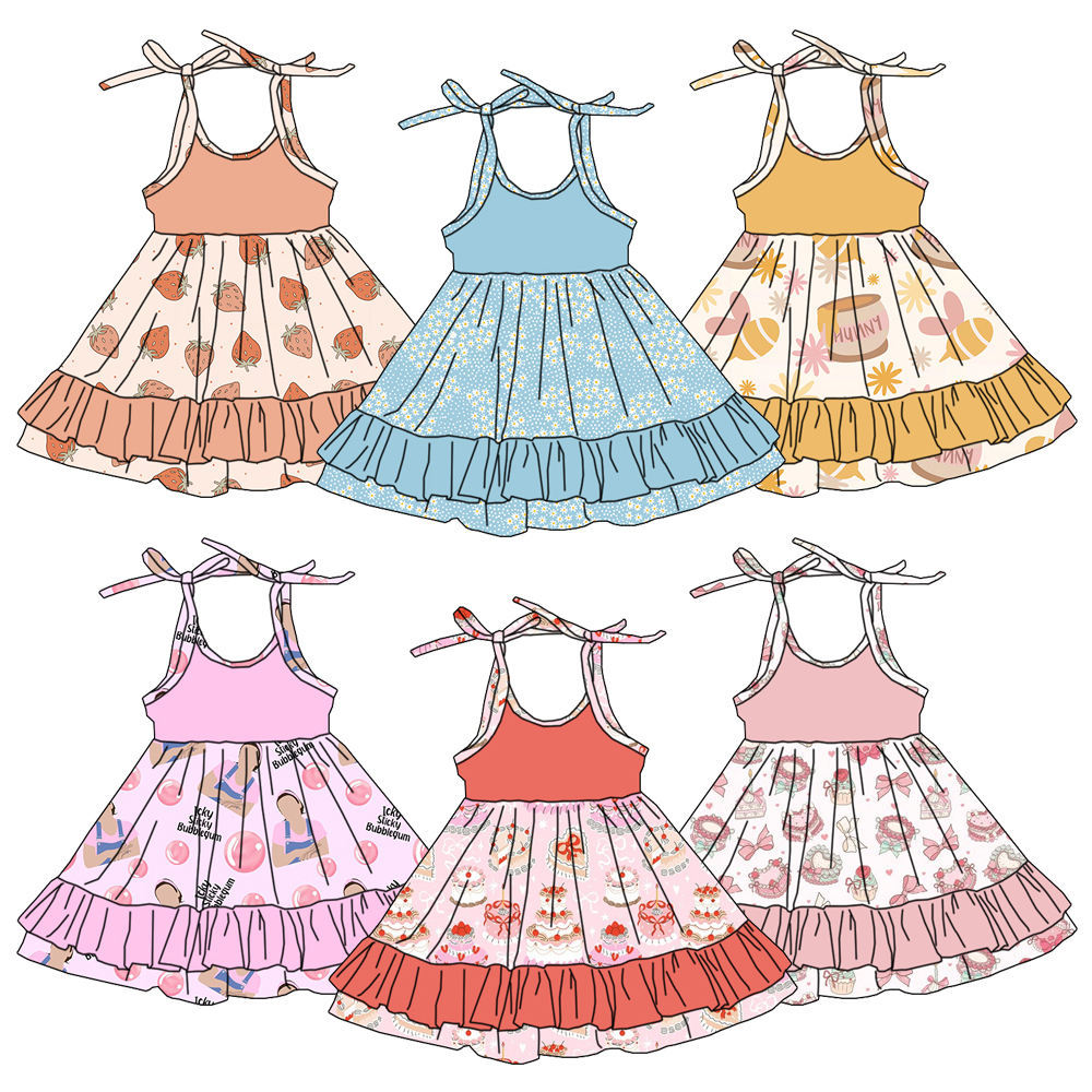 Baby Clothing Layers - Gaun Bayi Perempuan Motif Stroberi Musim